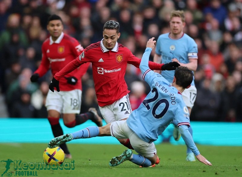 Soi kèo Manchester United vs Manchester City - 21h30 ngày 06/4 - Ngoại hạng Anh 2 Soi kèo Manchester United vs Manchester City  - 21h30 ngày 06/4
