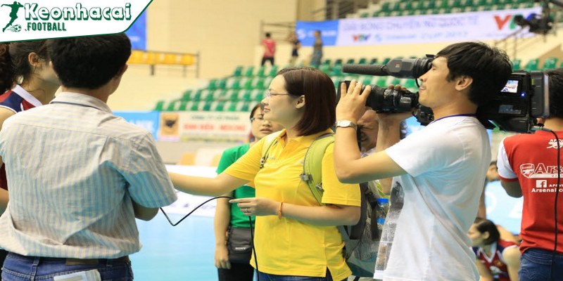 BLV Tiểu Huyền từng tham gia bóng đá nữ khi còn đang học tập