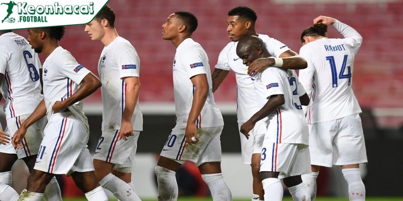 Từ những đỉnh cao cùng tuyển Pháp đến những năm tháng im ắng